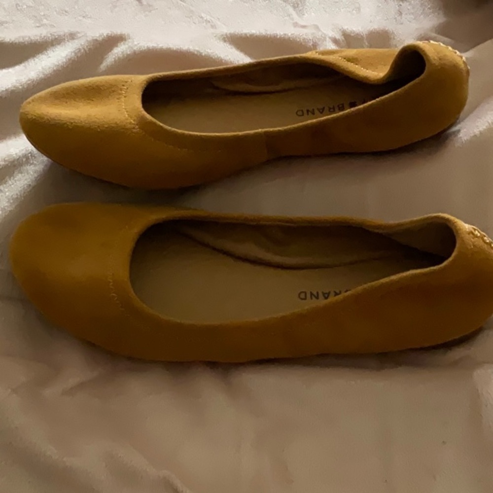 Lucky Brand Mustard Yellow Suede Ballet Flats - Size 6.5M - Picture 6 of 9